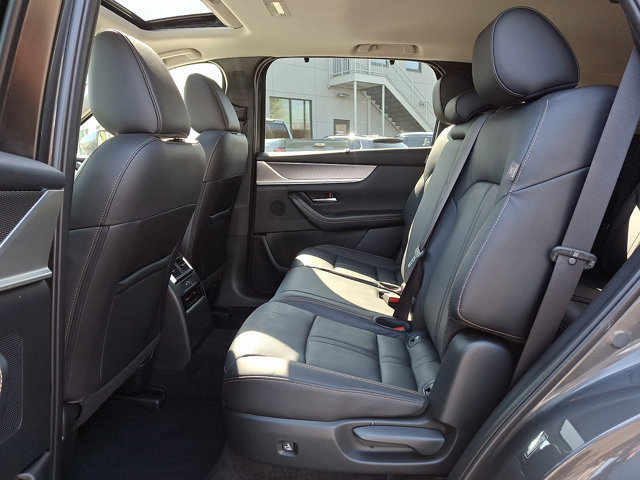 Certified 2024 MAZDA CX-90 3.3 Turbo w/ Preferred Plus image 10