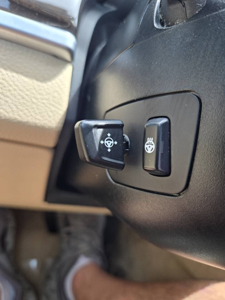 Used 2013 BMW 535i xDrive Sedan AWD/4WD image 26