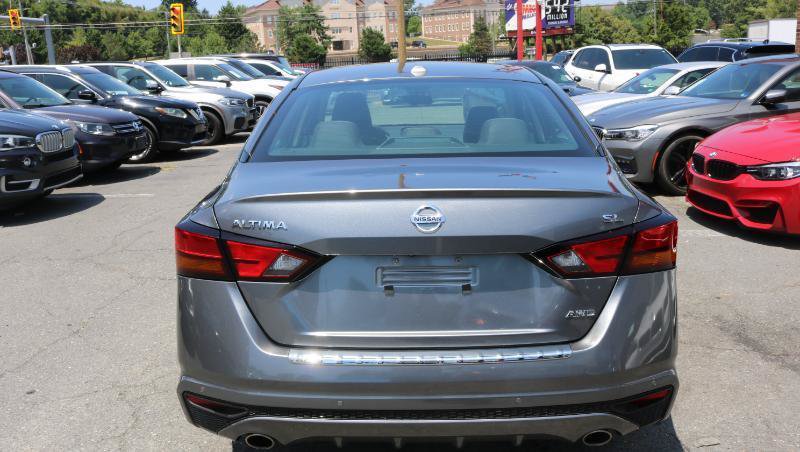 Used 2022 Nissan Altima 2.5 SL AWD/4WD image 6
