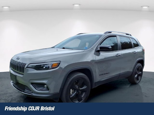 Used 2023 Jeep Cherokee Altitude Lux