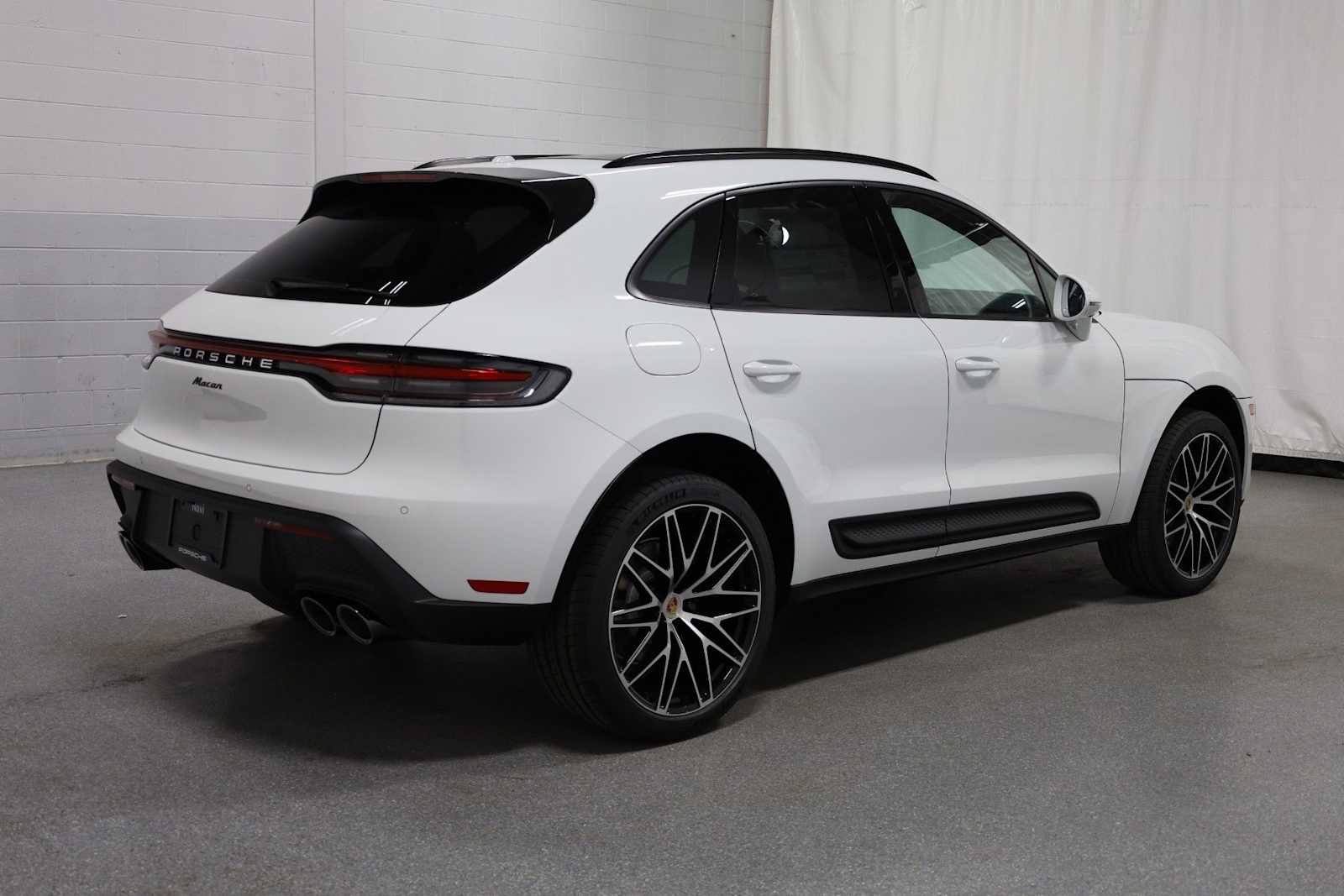 New 2026 Porsche Macan image 9