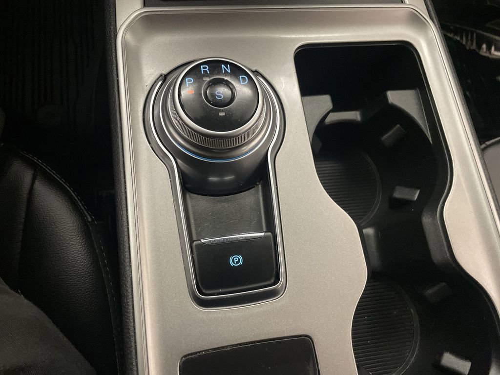 Used 2023 Ford Edge SEL AWD/4WD image 9