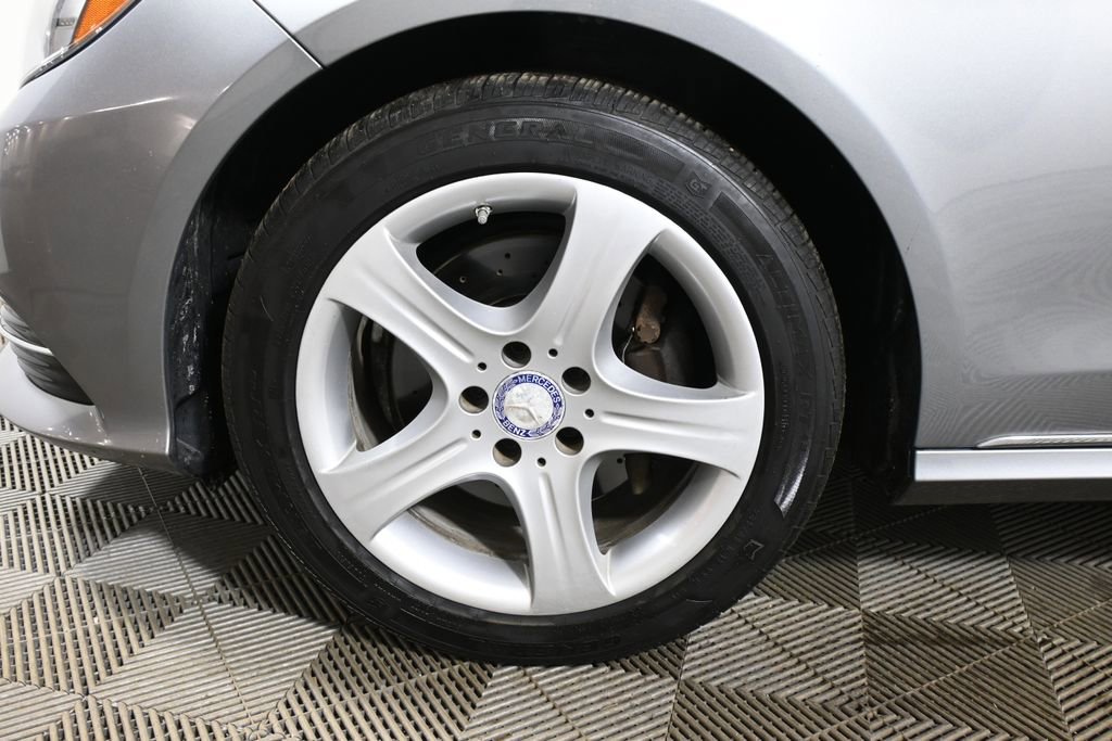 Used 2014 Mercedes-Benz E 350 4MATIC Sedan image 12