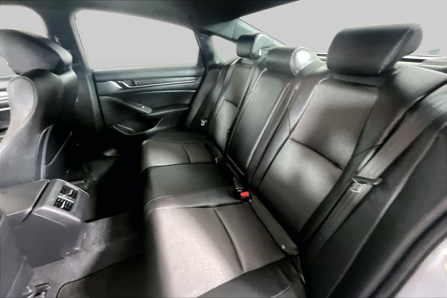 Used 2020 Honda Accord Sport image 19