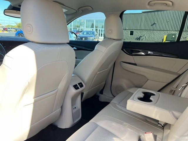 Used 2023 Buick Envision Preferred image 32