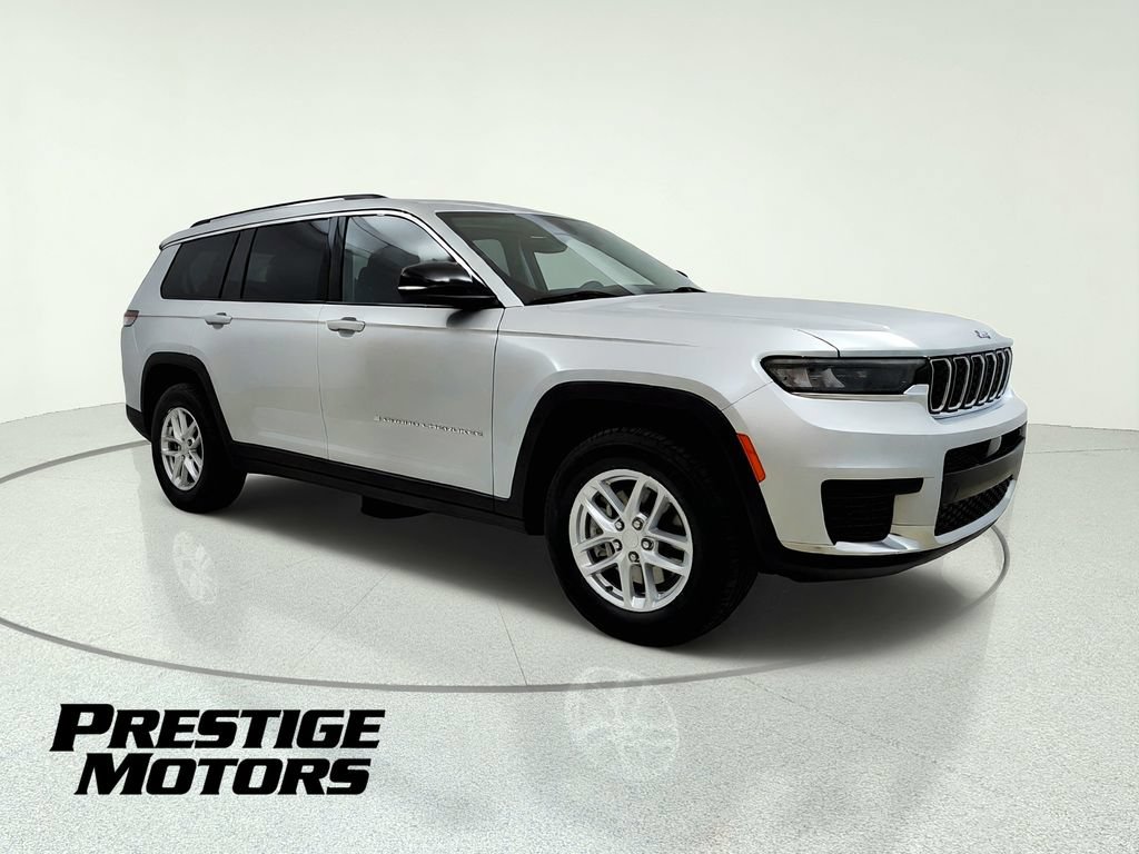Used 2023 Jeep Grand Cherokee L Laredo w/ Luxury Tech Group I AWD/4WD image 10