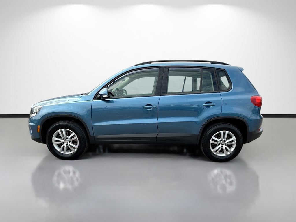 Used 2017 Volkswagen Tiguan S image 6