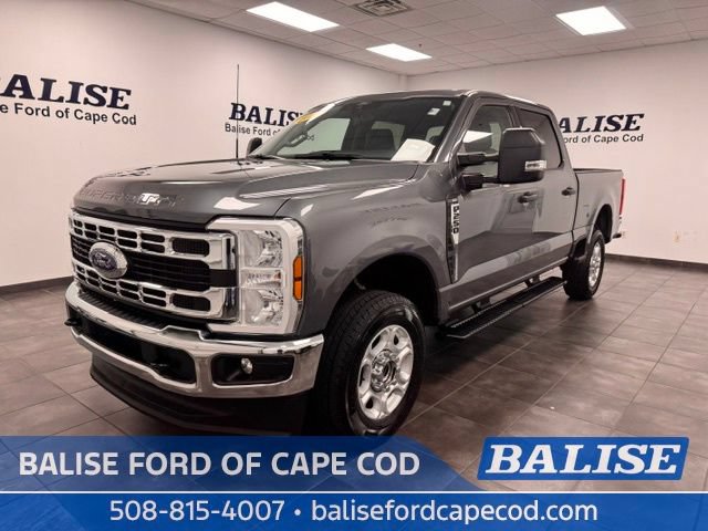 Used 2025 Ford F250 XLT AWD/4WD image 3