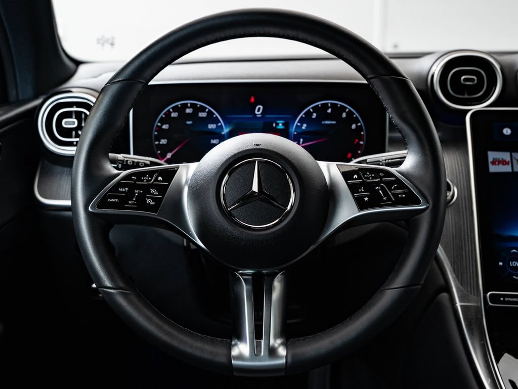 Certified 2026 Mercedes-Benz GLC 300 4MATIC image 40