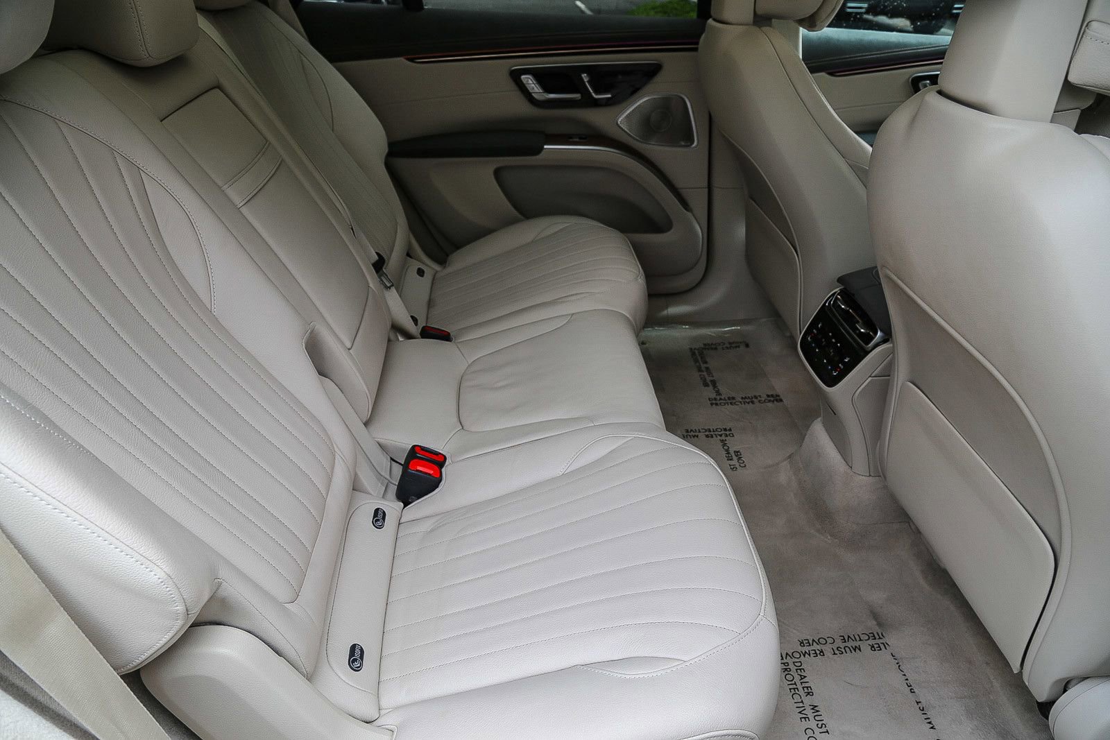 Certified 2023 Mercedes-Benz EQS 580 4MATIC SUV image 16