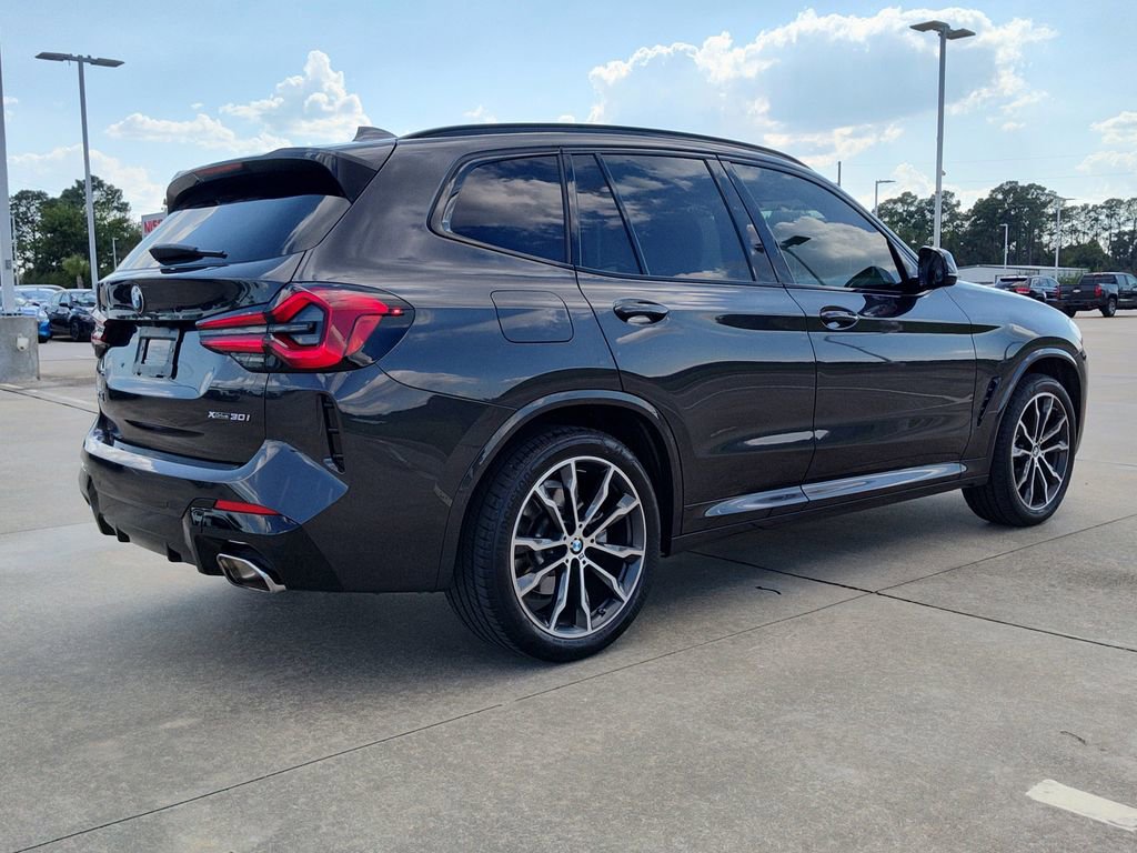 Used 2024 BMW X3 xDrive30i w/ M Sport Package image 9