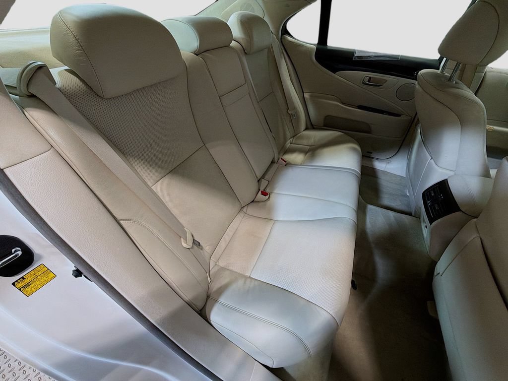Used 2008 Lexus LS 460 RWD image 29
