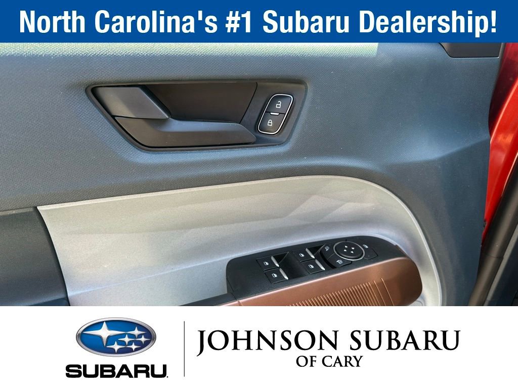 Used 2022 Ford Maverick Lariat w/ Lariat Luxury Package AWD/4WD image 20