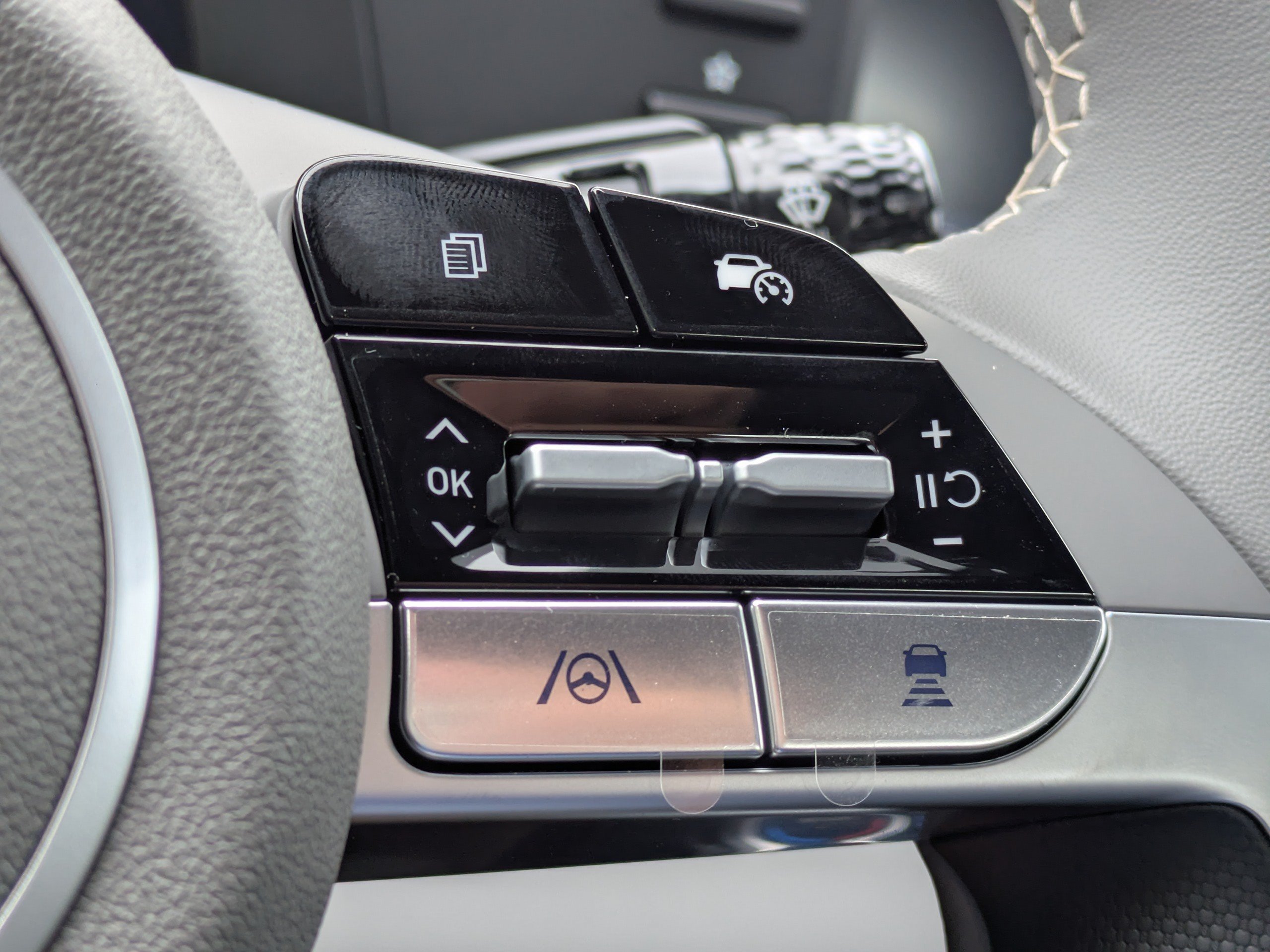 New 2026 Hyundai Elantra SEL Sport Premium FWD image 27