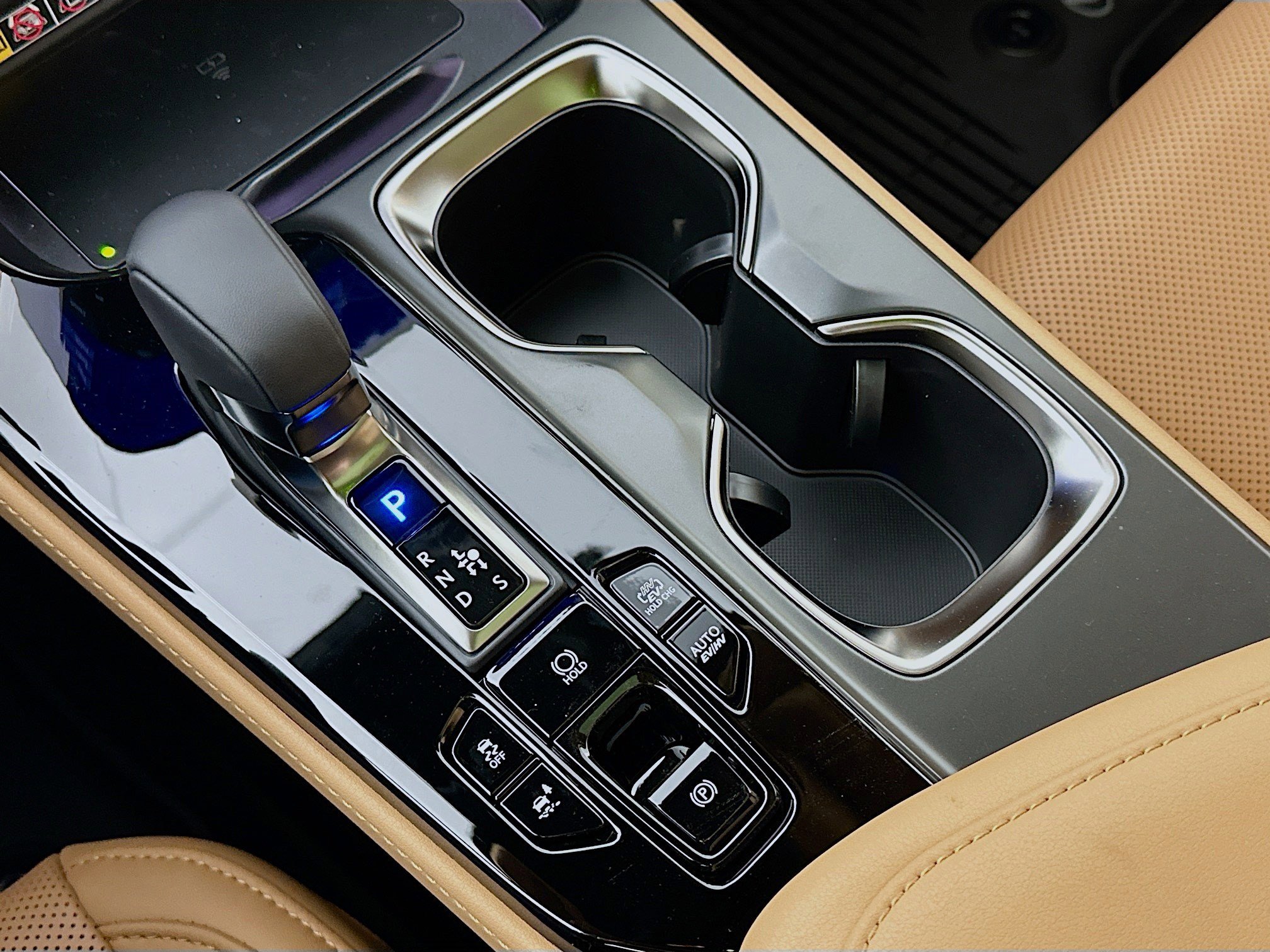 New 2026 Lexus NX 450h+ AWD w/ Luxury Package image 17