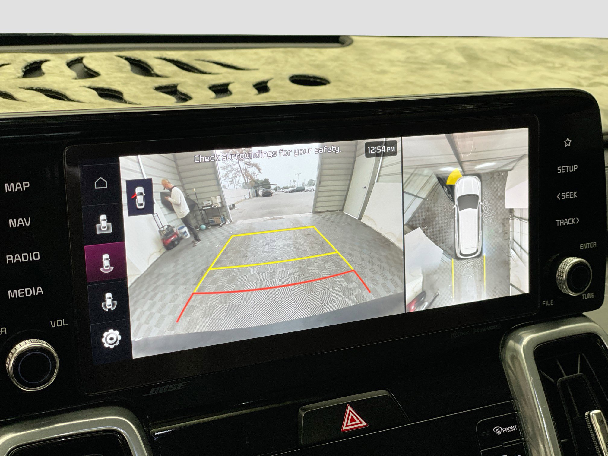 Used 2024 Kia Sorento SX Prestige w/ Panoramic Sunroof Package image 9