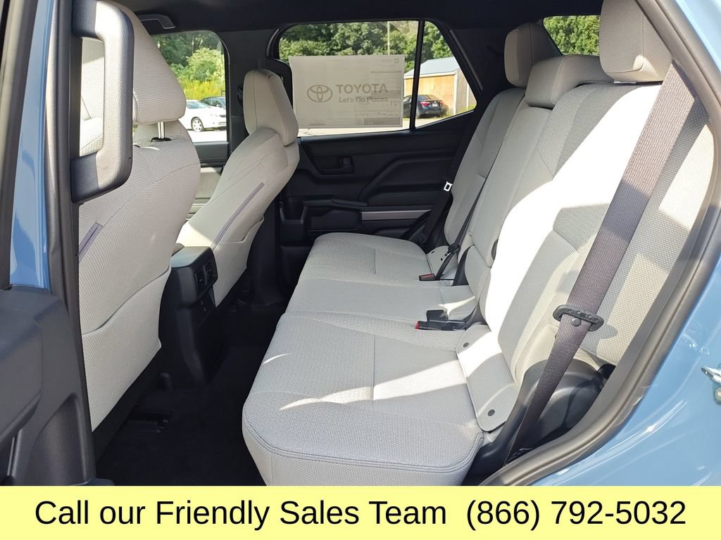 New 2026 Toyota 4Runner SR5 AWD/4WD image 22