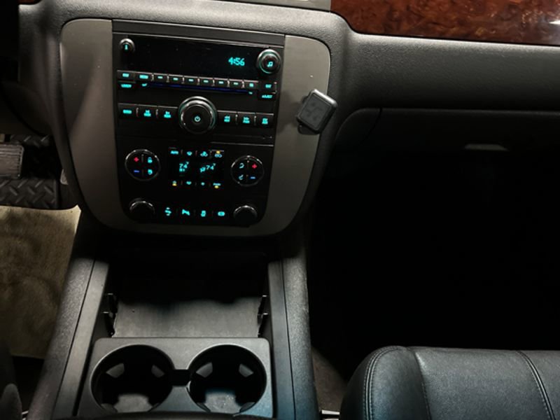 Used 2013 GMC Sierra 2500 SLT w/ SLT Convenience Package image 13