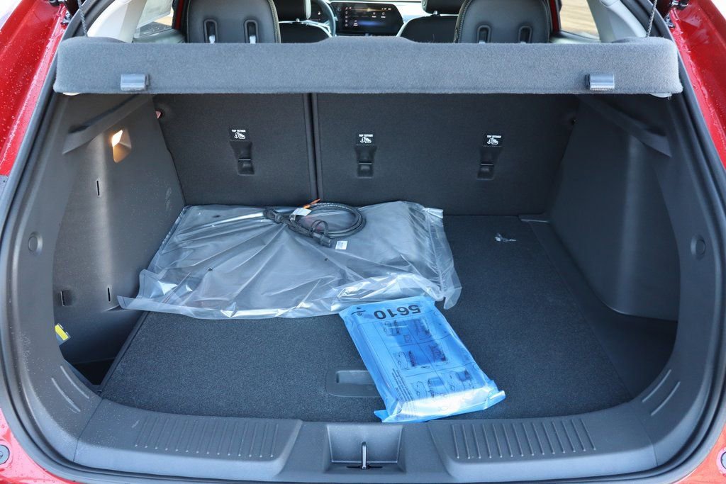 New 2026 Chevrolet Trax LT w/ LT Convenience Package image 21