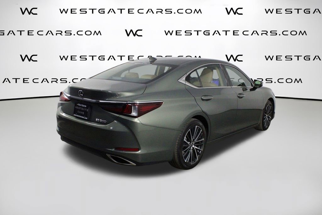 Used 2024 Lexus ES 350 w/ Premium Package image 45