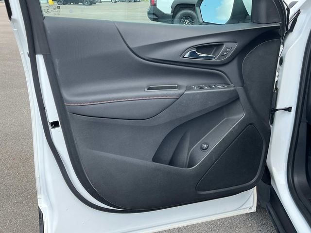 Certified 2022 Chevrolet Equinox RS w/ LPO, Floor Liner Package image 27