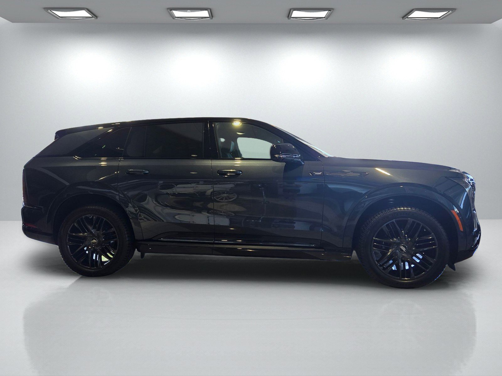 New 2025 Cadillac Escalade IQ Sport 2 w/ LPO, ONYX Package image 3