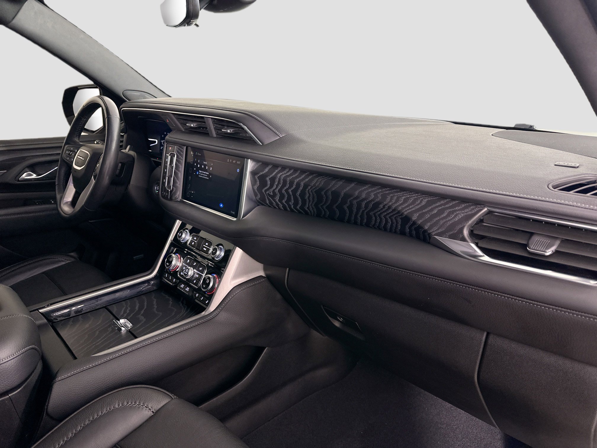 Used 2024 GMC Yukon Denali w/ Denali Reserve Package image 39