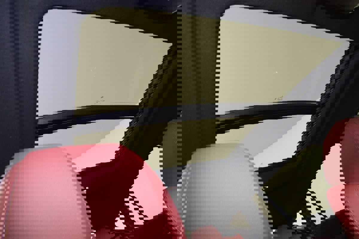 Used 2024 BMW X6 xDrive40i image 11