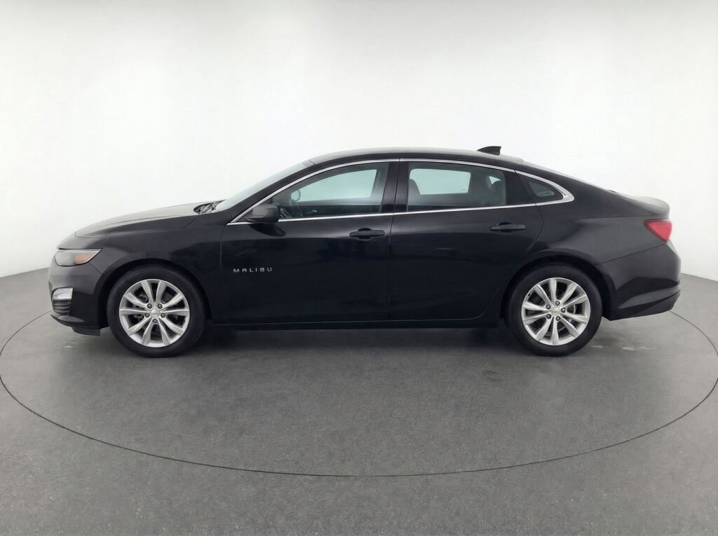 Used 2024 Chevrolet Malibu LT image 37