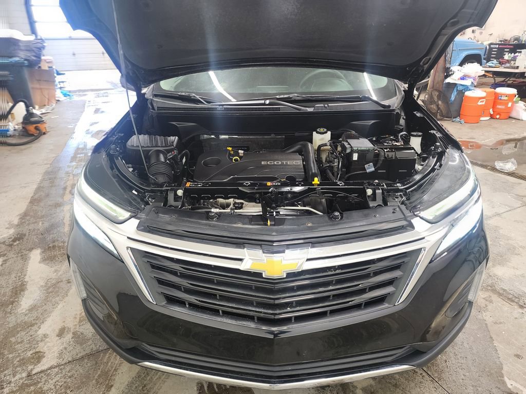 Used 2022 Chevrolet Equinox LT image 36