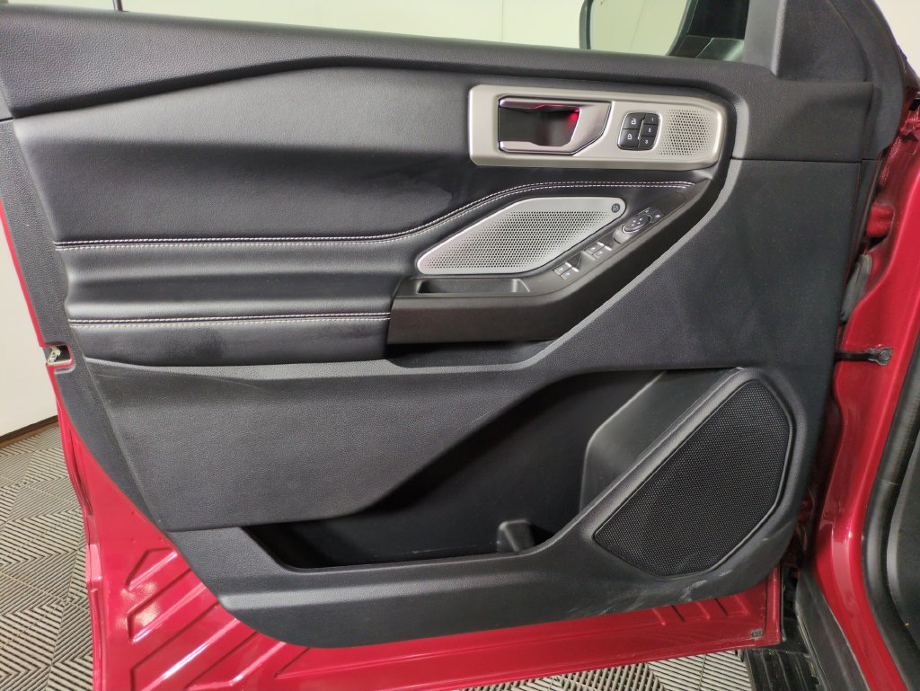 Used 2020 Ford Explorer ST w/ ST Street Pack AWD/4WD image 16