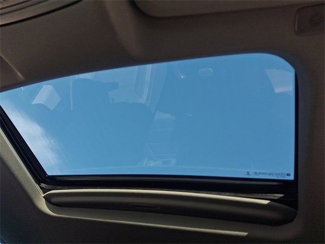 Used 2022 GMC Sierra 1500 Denali w/ Denali Reserve Package image 13