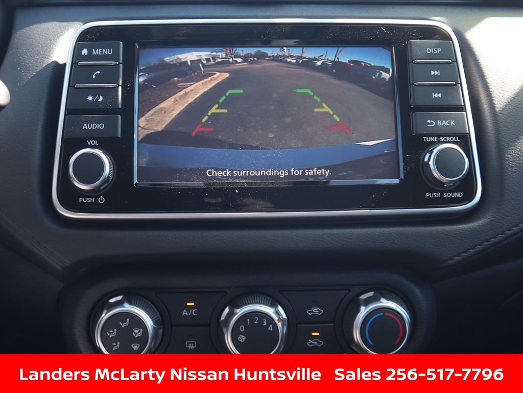 Used 2025 Nissan Versa S w/ Trunk Package image 19