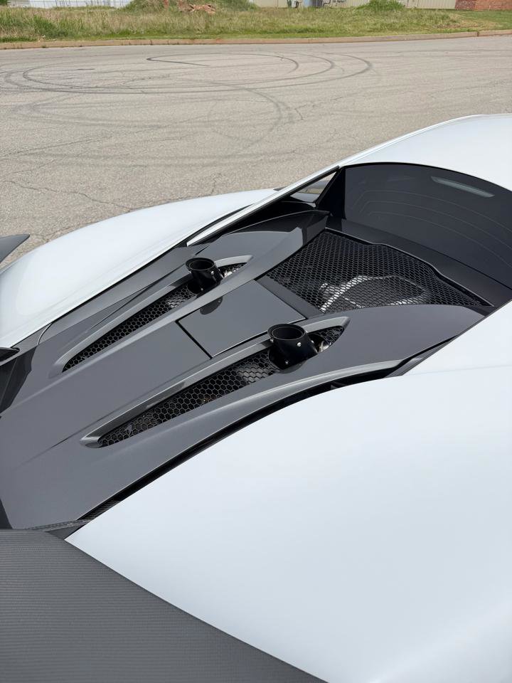 Used 2017 McLaren 570S Coupe RWD image 8