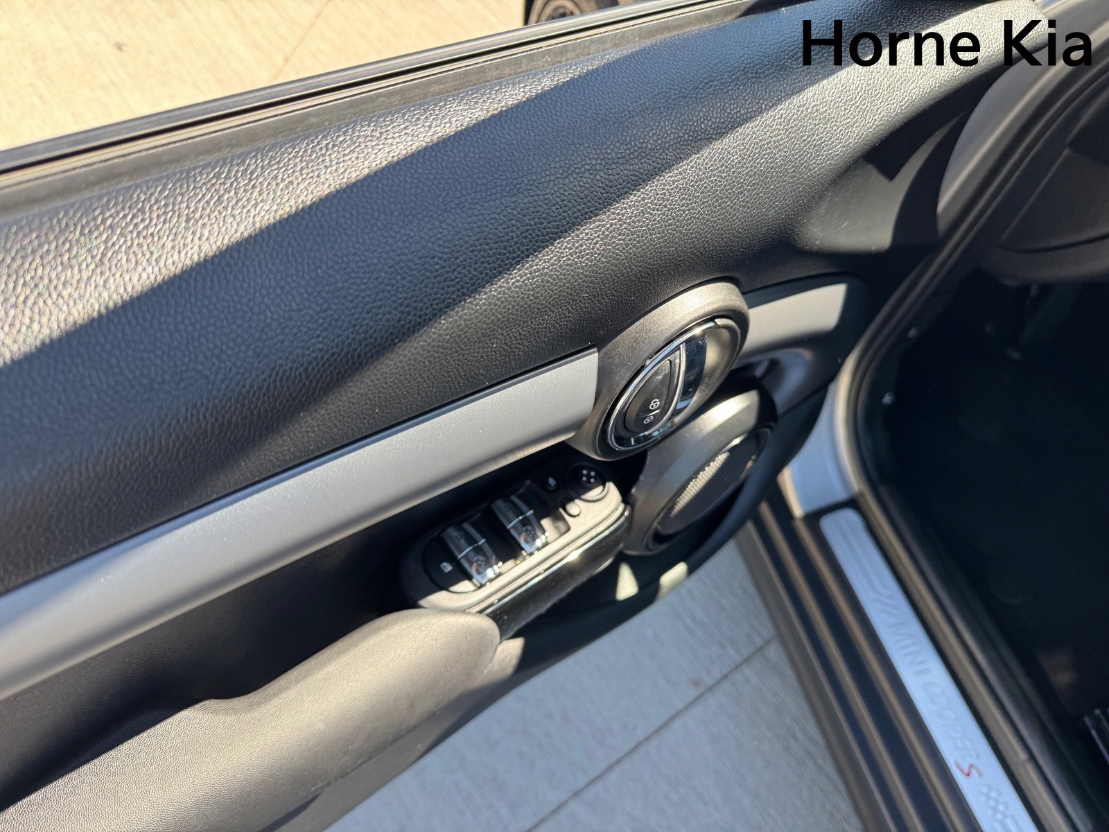 Used 2024 MINI Cooper S image 10