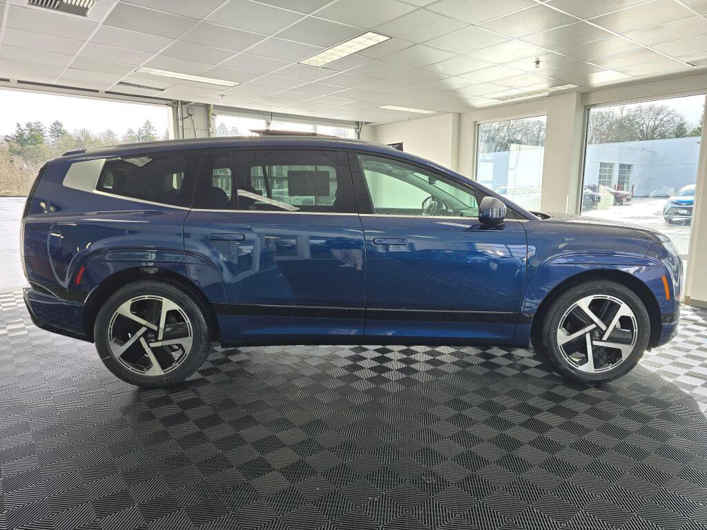New 2026 Hyundai Ioniq 9 Calligraphy AWD/4WD image 2