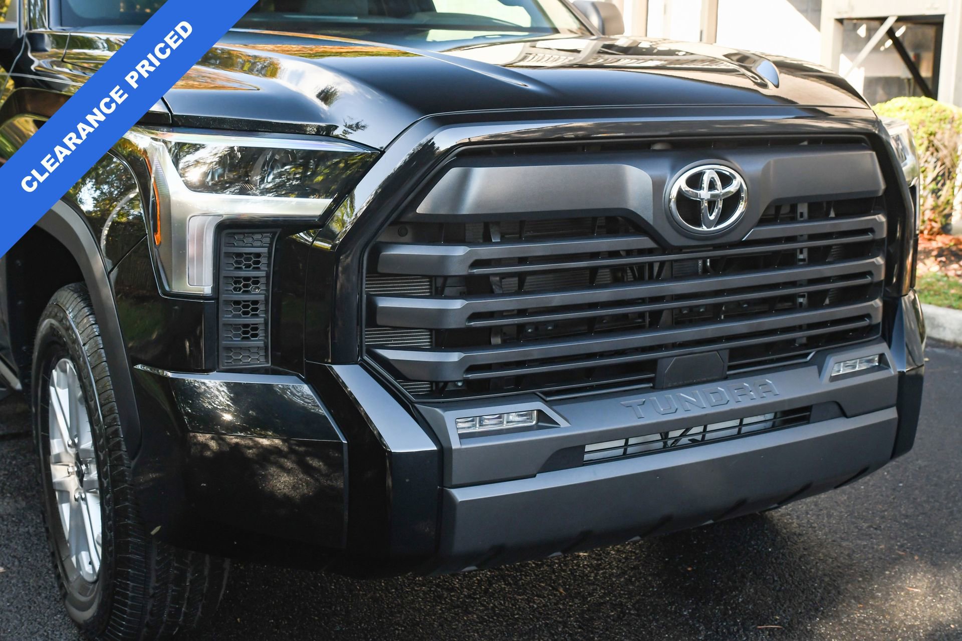 Used 2025 Toyota Tundra SR5 image 24