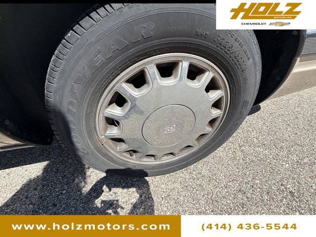 Used 1996 Cadillac Seville SLS FWD image 29