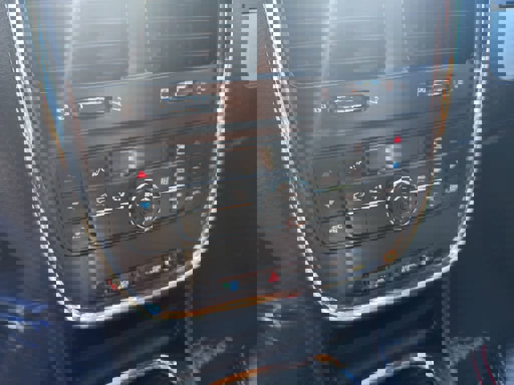 Used 2016 Dodge Grand Caravan R/T image 12