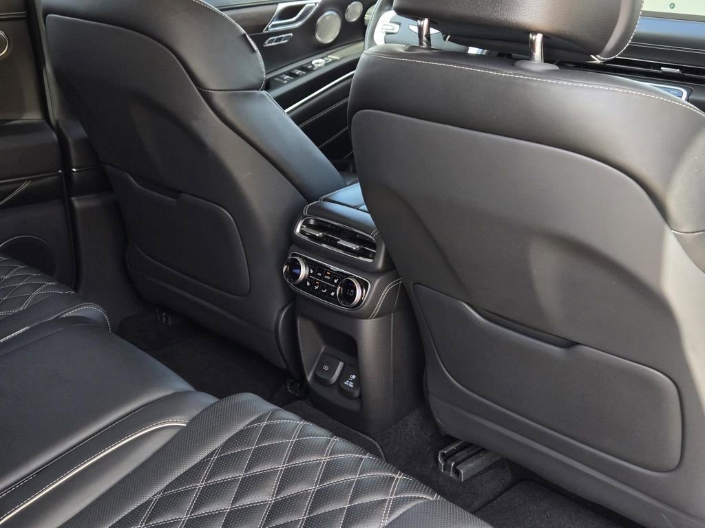 Used 2023 Genesis GV80 3.5T w/ Prestige Package image 30