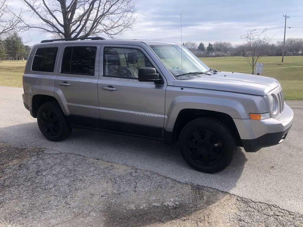 Used 2016 Jeep Patriot Sport w/ Power Value Group image 10