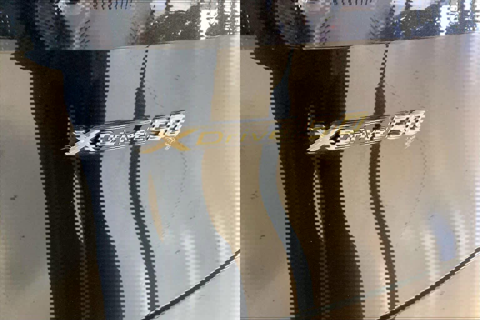 Certified 2023 BMW iX xDrive50 image 9