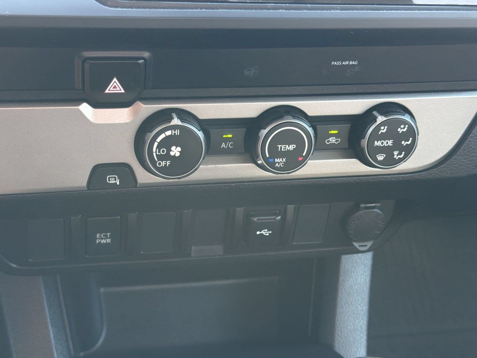 Certified 2022 Toyota Tacoma SR w/ SR Convenience Package RWD image 21