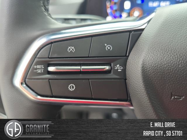 Used 2025 Chevrolet Tahoe High Country AWD/4WD image 33