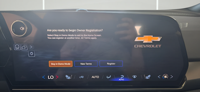 New 2026 Chevrolet Equinox EV RS FWD image 16