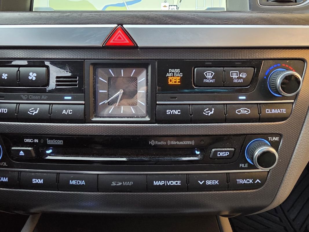 Used 2015 Hyundai Genesis 3.8 w/ Option Group 04 image 34
