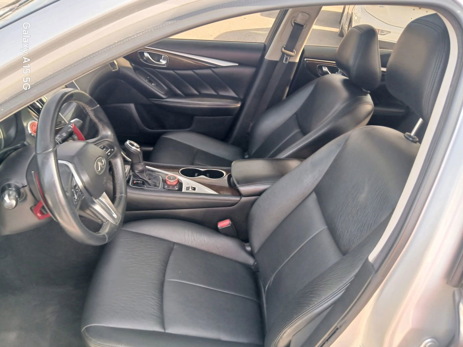 Used 2018 INFINITI Q50 Luxe RWD image 9