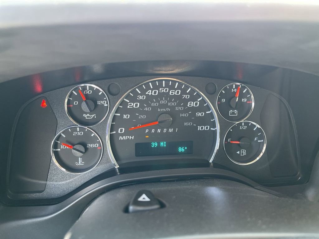 New 2025 Chevrolet Express 3500 w/ Power Convenience Package image 10