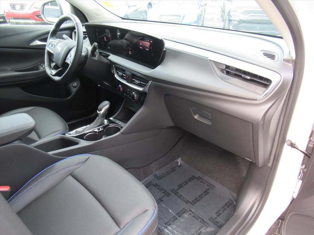 Used 2026 Buick Encore GX Sport Touring w/ Advanced Technology Package FWD image 11