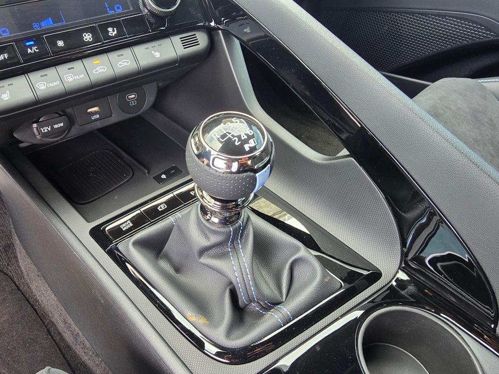 New 2026 Hyundai Elantra N FWD image 21